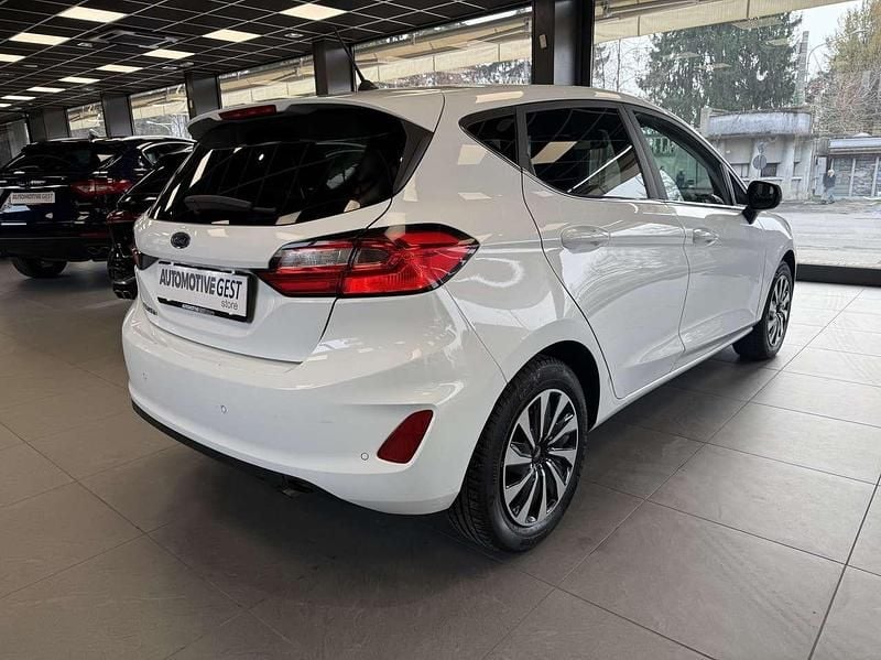 Usata Ford Fiesta Titanium 75 CV (55 kW) 2022 Bianco Utilitaria
