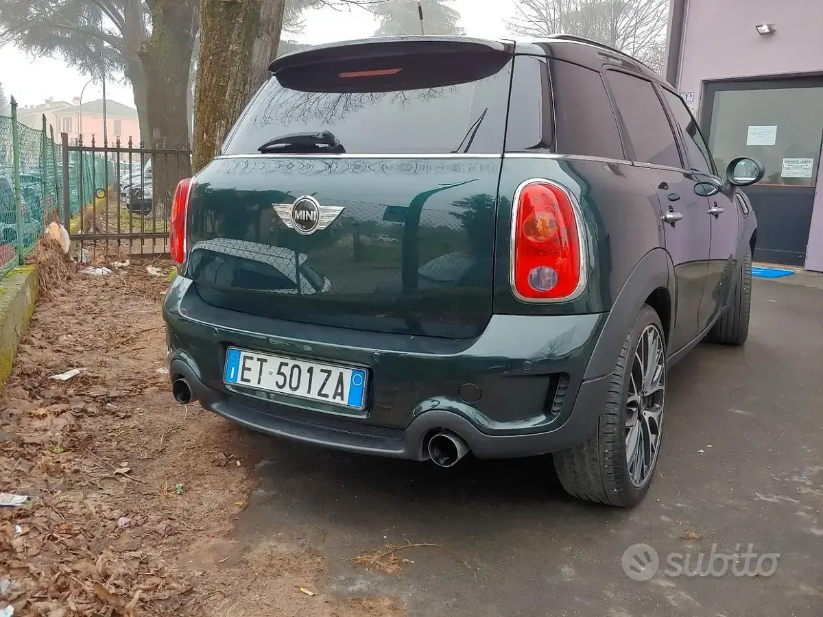 Usata Mini Cooper SD Countryman 143 CV (105 kW) 2014 Verde SUV