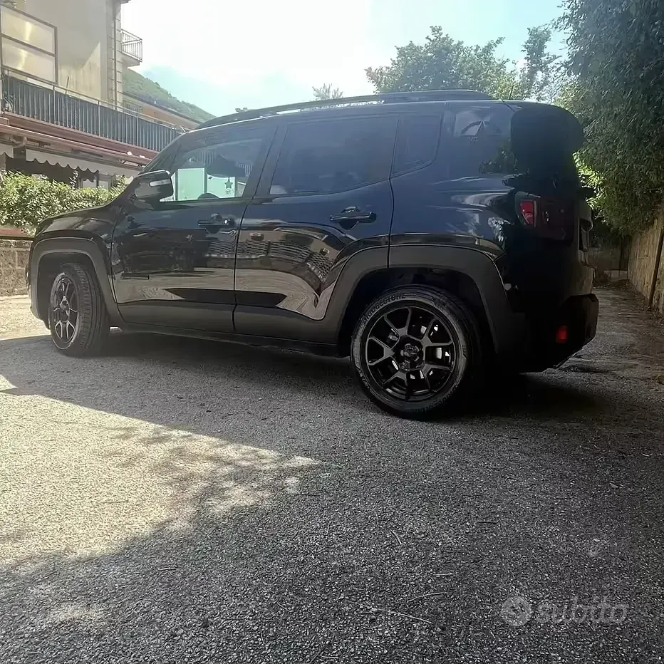 Usata Jeep Renegade Limited 120 CV (88 kW) 2021 Nero SUV