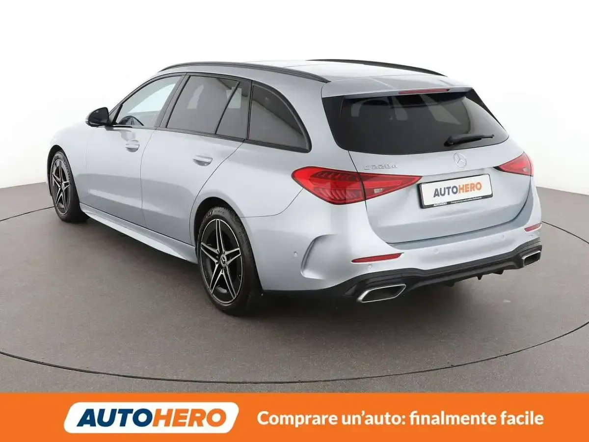 Usata Mercedes C220 AMG Line Premium 220 CV (161 kW) 2023 Argento Station wagon
