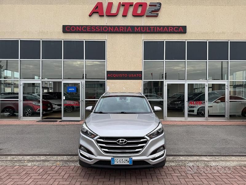 Grigio Usata 2016 Hyundai Tucson Comfort SUV | 13.800 € (Buon prezzo) - Immagine 1/4
