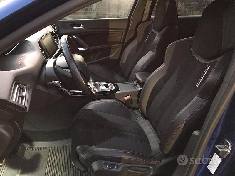 Usata Peugeot 308 131 CV (96 kW) 2017 Blu Berlina