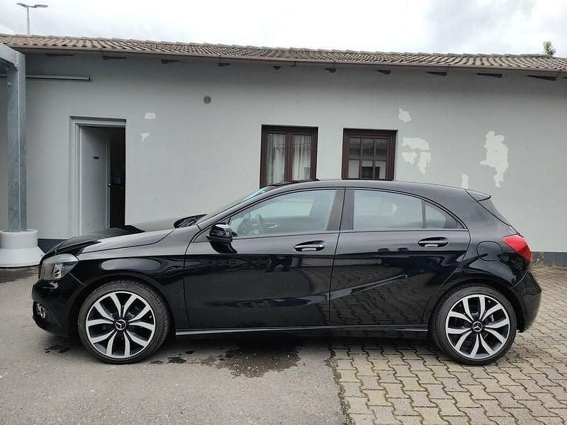 Usata Mercedes A180 2013 Nero Berlina