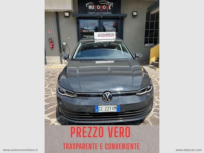 Usata VW Golf VIII Life 110 CV (80 kW) 2020 Grigio Berlina