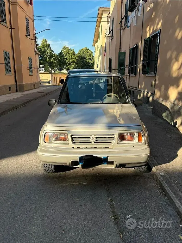 Usata Suzuki Vitara 2003 Grigio SUV
