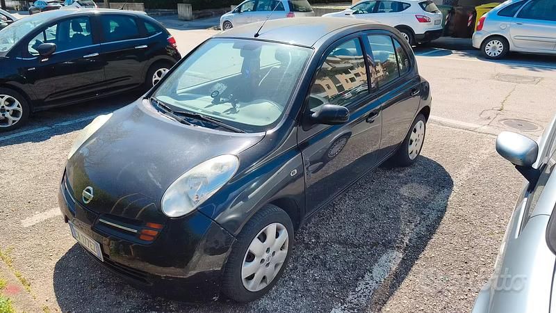 Usata Nissan Micra 2005 Nero Berlina