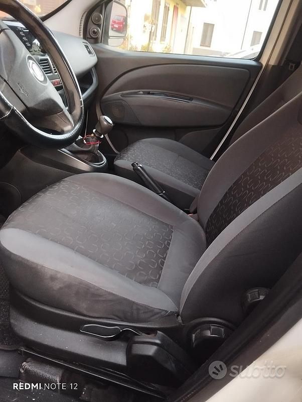 Usata Fiat Doblò 110 CV (80 kW) 2013 Bianco Monovolume