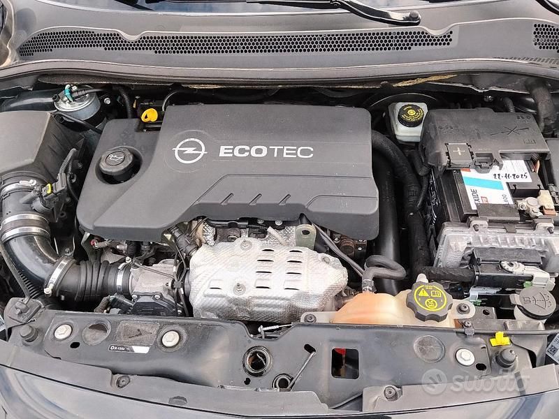 Usata Opel Corsa 95 CV (69 kW) 2016 Utilitaria