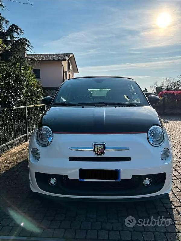 Usata Abarth 500C 135 CV (99 kW) 2011 Cabrio