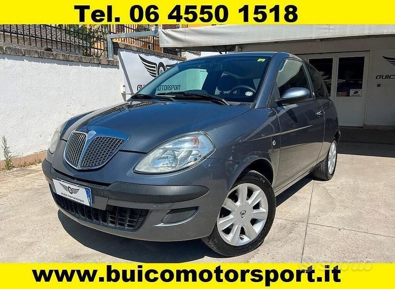 Grigio Usata 2006 Lancia Ypsilon Due volumi | 3000 € (Buon prezzo) - Immagine 1/3