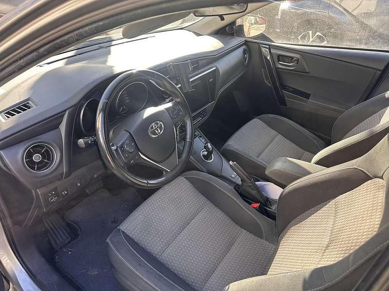 Usata Toyota Auris Touring Sports Active 99 CV (72 kW) 2017 Station wagon