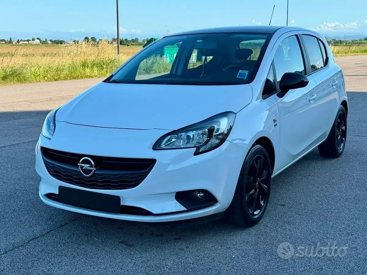 Usata Opel Corsa 90 CV (66 kW) 2019 Bianco Utilitaria