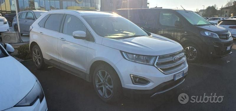Usata Ford Edge Titanium 210 CV (154 kW) 2017 Grigio SUV