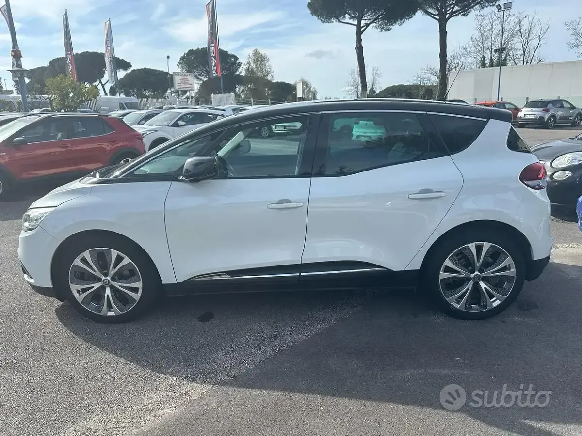 Usata Renault Scénic IV 110 CV (80 kW) 2018 Bianco Monovolume