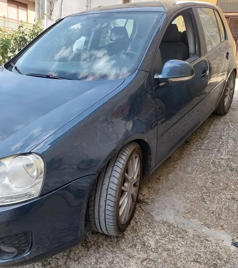 Usata VW Golf IV GTD 170 CV (125 kW) 2006 Blu Berlina