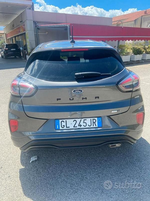 Usata Ford Puma 125 CV (91 kW) 2022 Grigio Station wagon