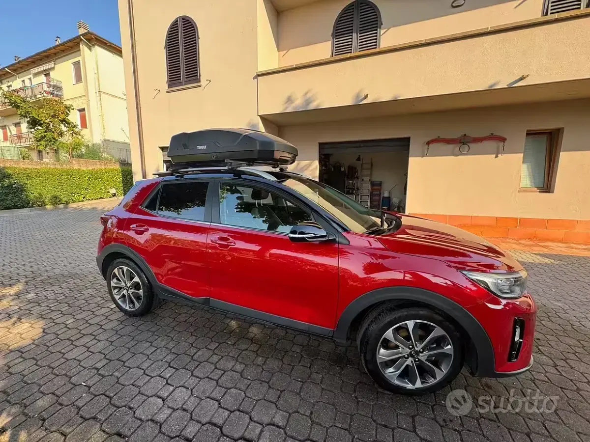 Usata Kia Stonic 110 CV (80 kW) 2018 Rosso SUV