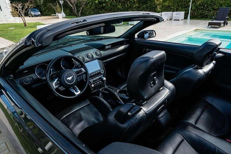 Usata Ford Mustang 305 CV (224 kW) 2016 Grigio Cabrio