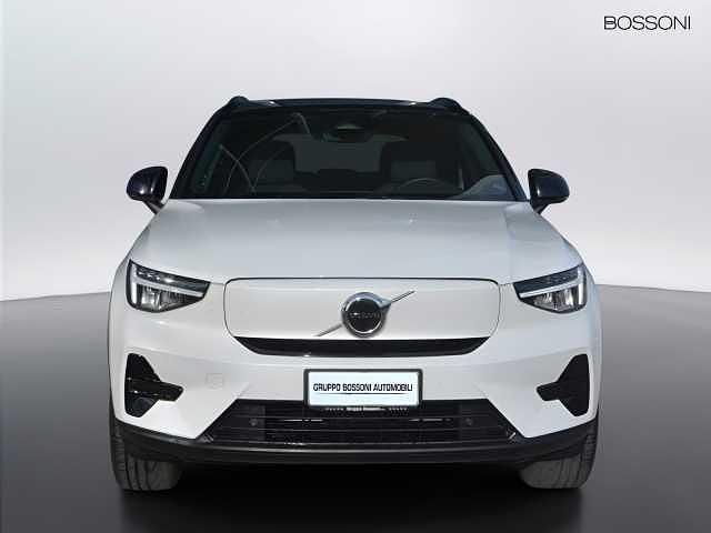Usata Volvo XC40 Plus 128 kW (175 CV) 2024 Bianco SUV
