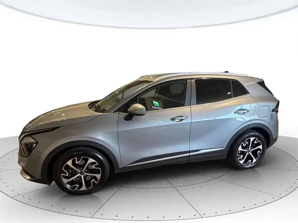 Usata Kia Sportage Style 136 CV (100 kW) 2022 Grigio SUV