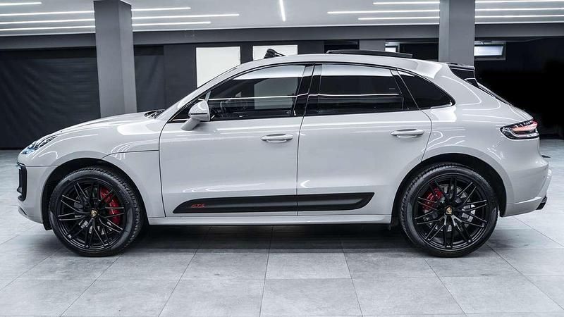 Usata Porsche Macan Chrono 441 CV (324 kW) 2022 Grigio gesso perlato metall SUV