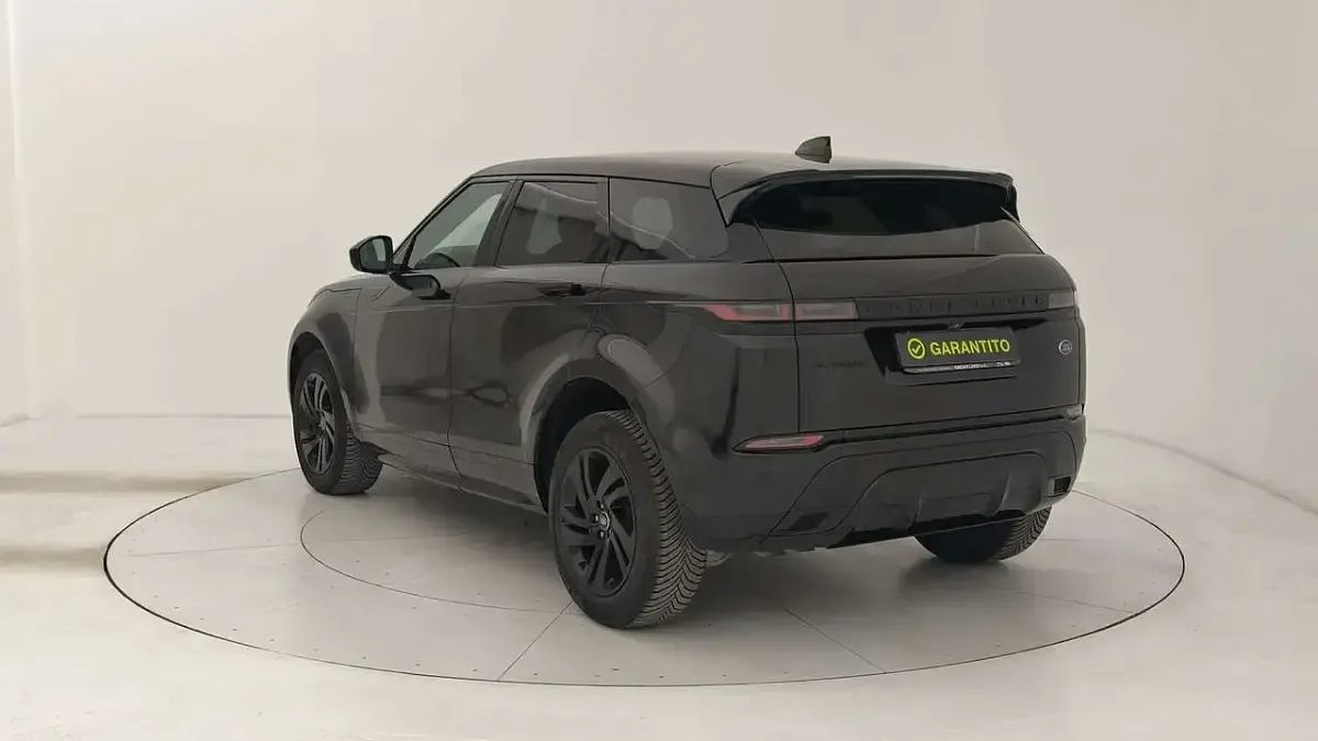 Usata Land Rover Range Rover evoque R-Dynamic 204 CV (150 kW) 2022 Nero SUV