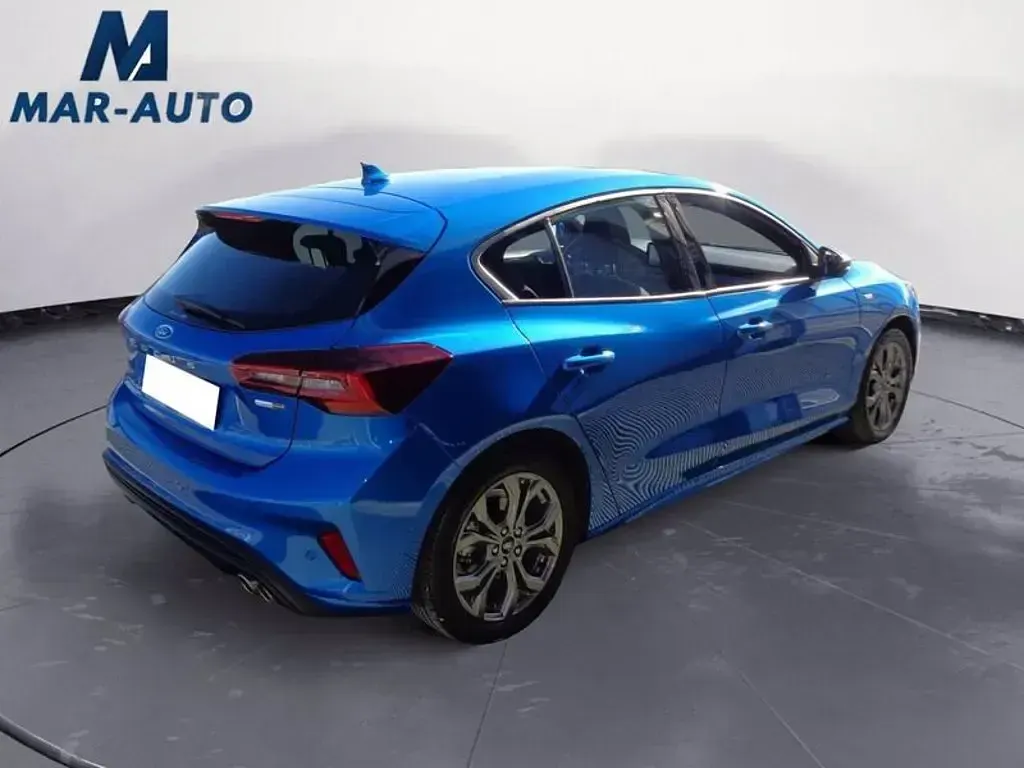Usata Ford Focus ST-Line 125 CV (91 kW) 2022 Blu/azzurro Berlina