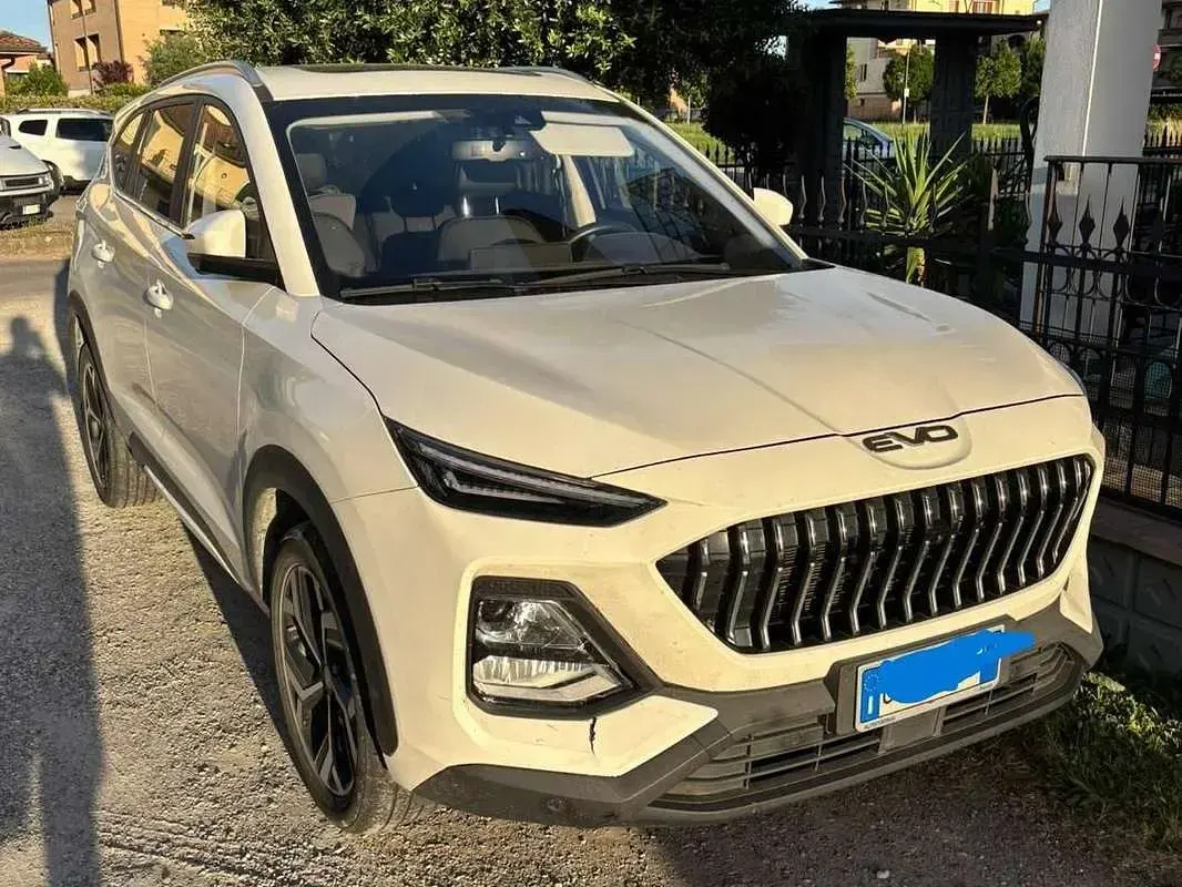 Usata EVO Evo 7 174 CV (127 kW) 2024 Bianco SUV