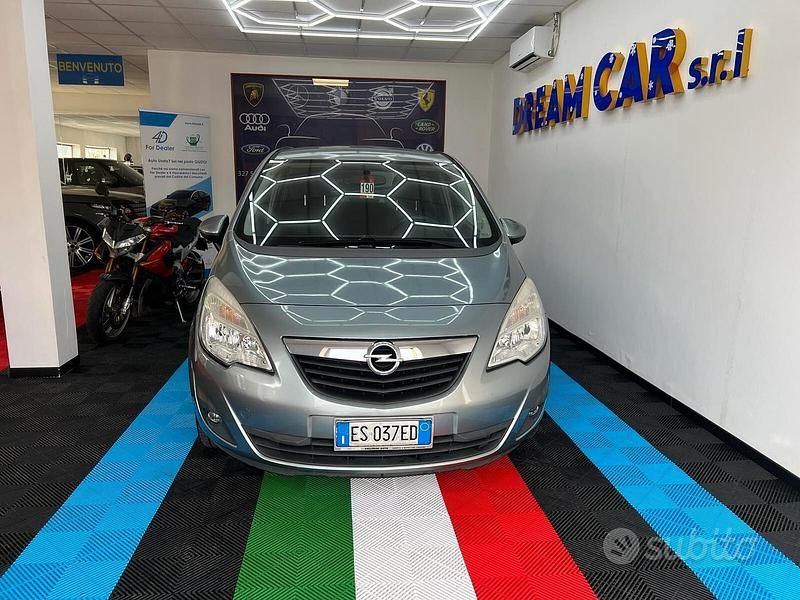 Usata Opel Meriva 120 CV (88 kW) 2013 Grigio Monovolume