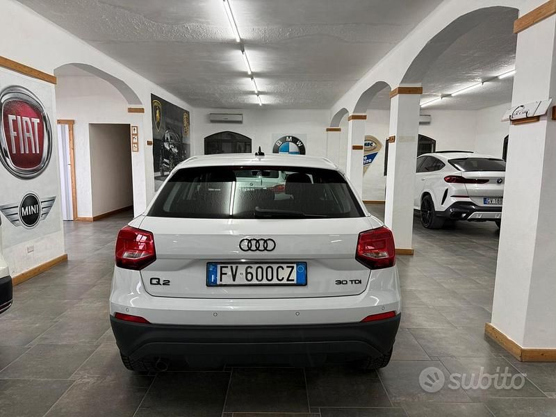 Usata Audi Q2 Business 116 CV (85 kW) 2019 Bianco SUV