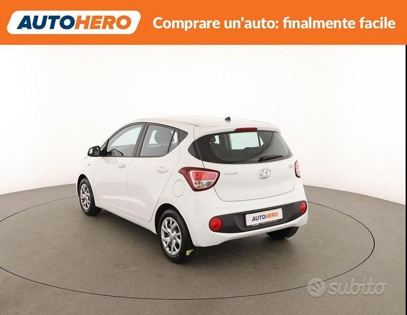 Usata Hyundai i10 83 CV (61 kW) 2017 Bianco Utilitaria
