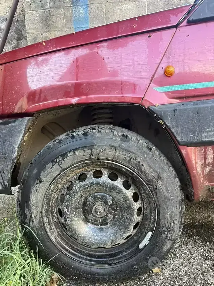 Usata Fiat Panda 4x4 Club 54 CV (39 kW) 1997 Rosso Utilitaria