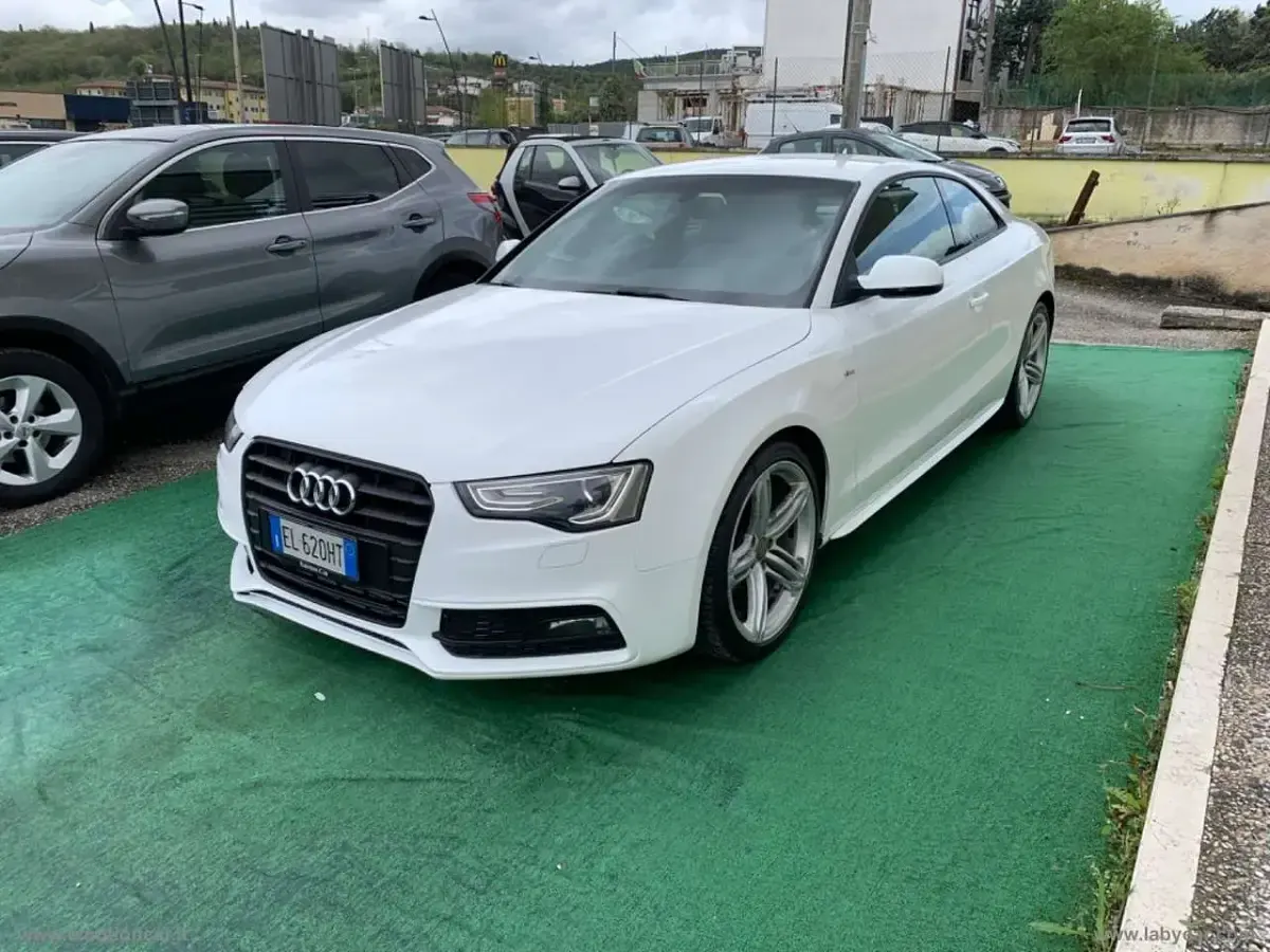 Usata Audi A5 S-Line 204 CV (150 kW) 2012 Bianco Coupé