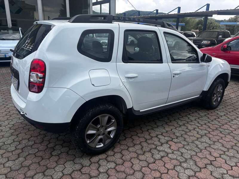 Usata Dacia Duster Black Shadow 114 CV (83 kW) 2017 Other SUV