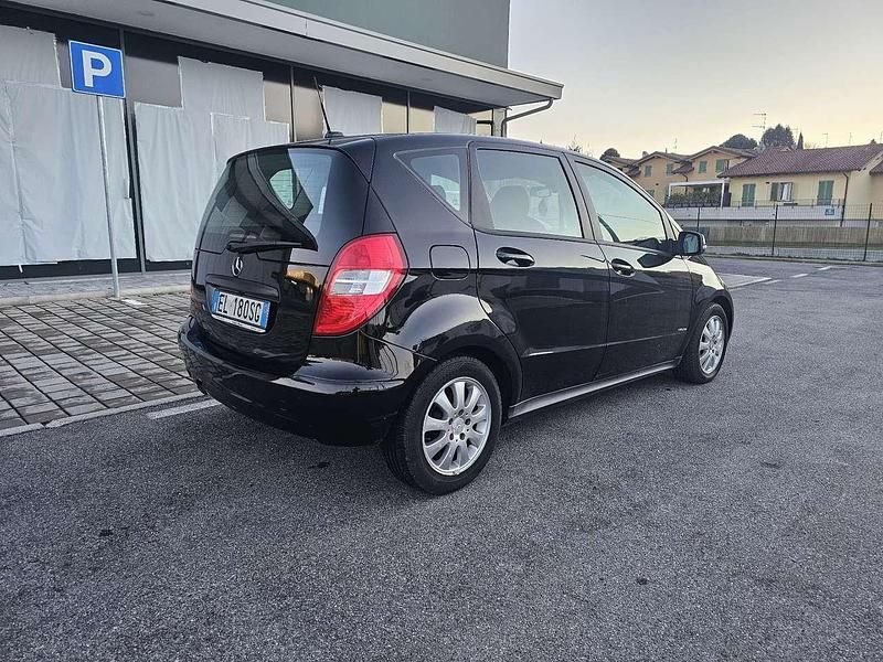 Usata Mercedes A160 Executive 82 CV (60 kW) 2011 Other Monovolume