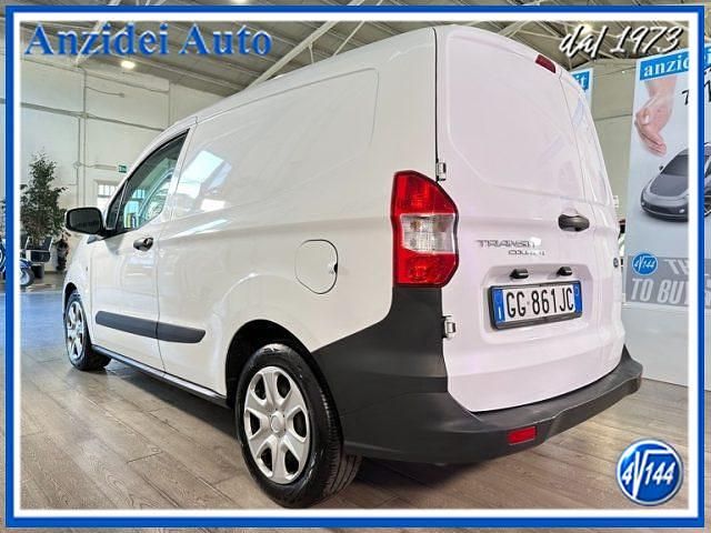 Usata Ford Transit Trend 75 CV (55 kW) 2021 Bianco pastello Furgone