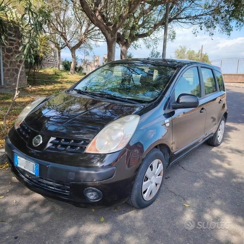 Usata Nissan Note 88 CV (64 kW) 2009 Nero Monovolume