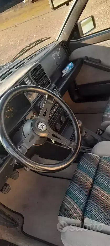 Usata Lancia Delta 196 CV (144 kW) 1990 Grigio Utilitaria