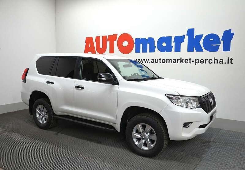 Usata Toyota Land Cruiser 204 CV (150 kW) 2024 Bianco SUV