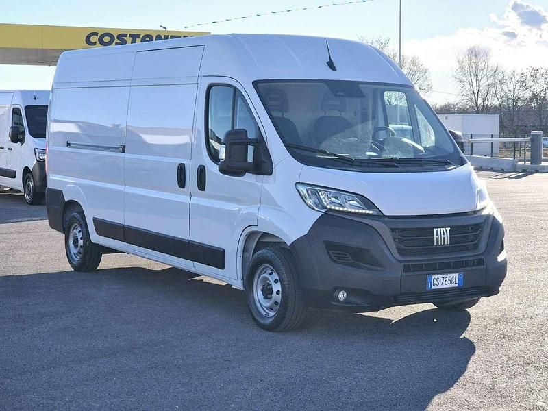 Usata Fiat Ducato 140 CV (102 kW) 2023 Other Furgone
