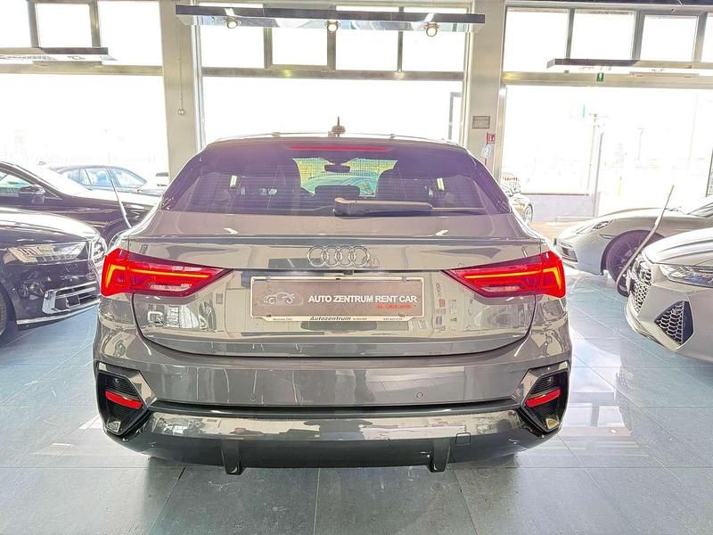 Usata Audi Q3 Sportback 150 CV (110 kW) 2019 Grigio SUV