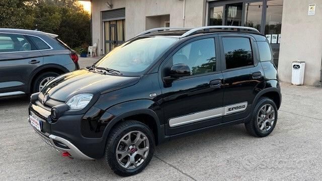 Nero Usata 2019 Fiat Panda Cross Cross Due volumi | 14.900 € (Buon prezzo) - Immagine 1/4