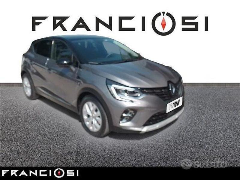 Usata Renault Captur Intens 143 CV (105 kW) 2022 Grigio SUV