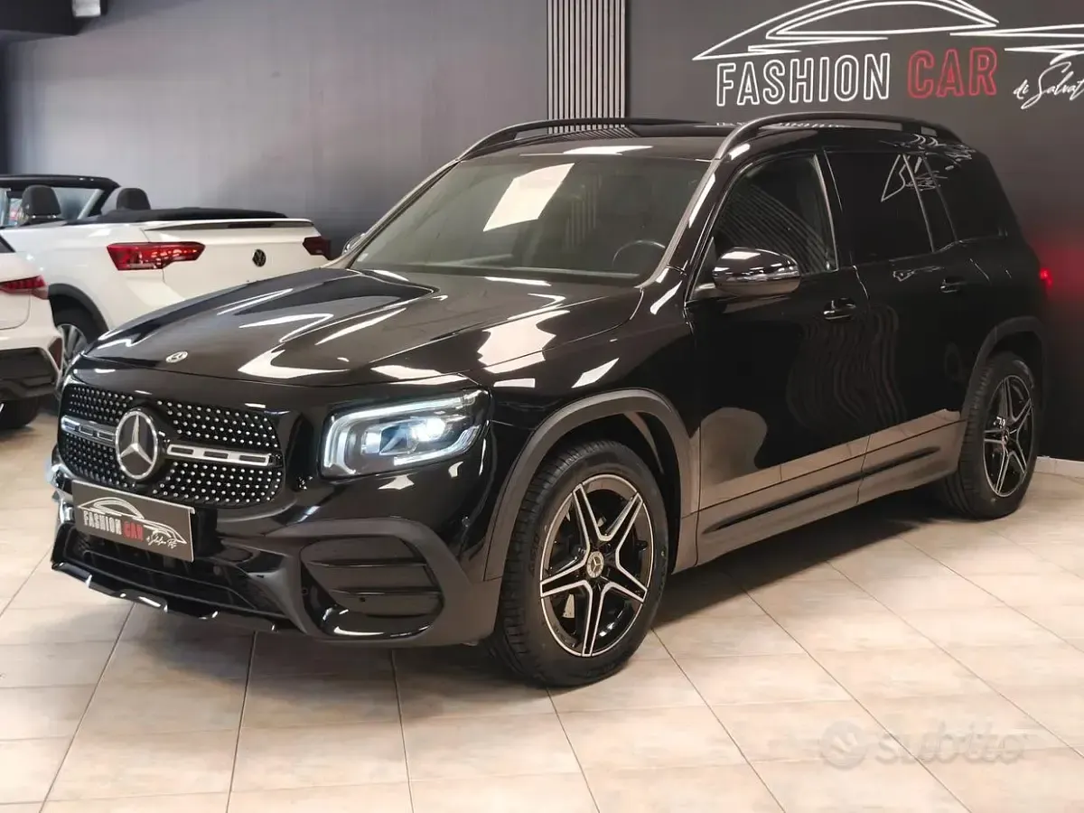 Usata Mercedes GLB200 Premium 150 CV (110 kW) 2022 Nero SUV