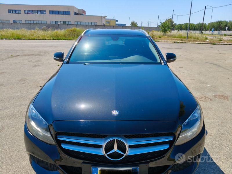 Usata Mercedes C220 170 CV (125 kW) 2014 Nero Station wagon