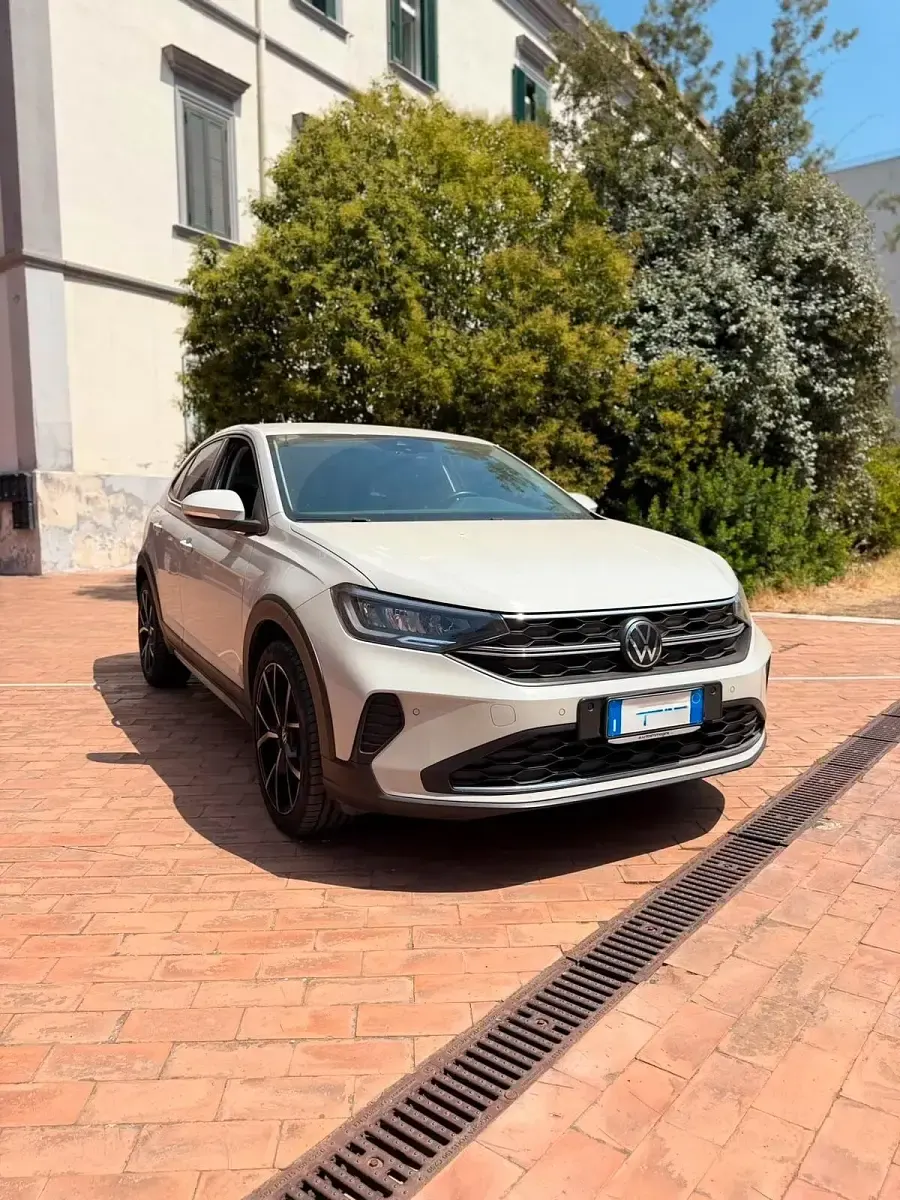 Usata VW Taigo Life 110 CV (80 kW) 2022 Beige SUV