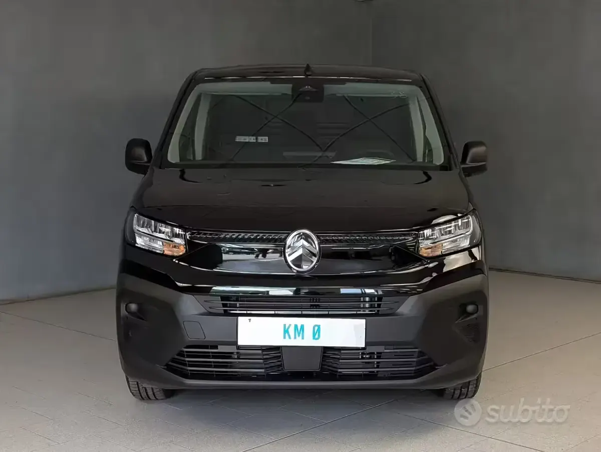 Nuova Citroën Berlingo 102 CV (75 kW) 2026 Nero Monovolume
