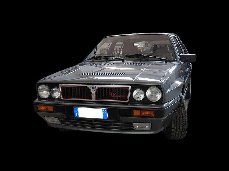 Usata Lancia Delta 181 CV (133 kW) 1989 Argento Utilitaria