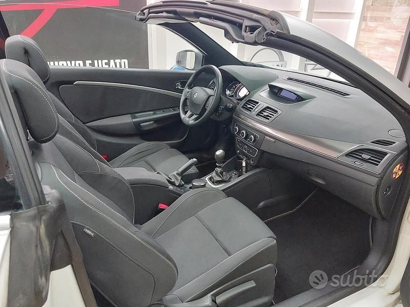 Occasion Renault Mégane Cabriolet 110 PK (80 kW) 2012 Wit Cabriolet