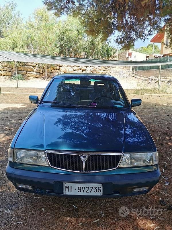 Usata Lancia Dedra 88 CV (64 kW) 1992 Verde Berlina